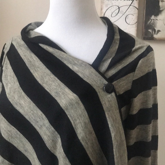 NWOT Mystree cardigan - Picture 2 of 6